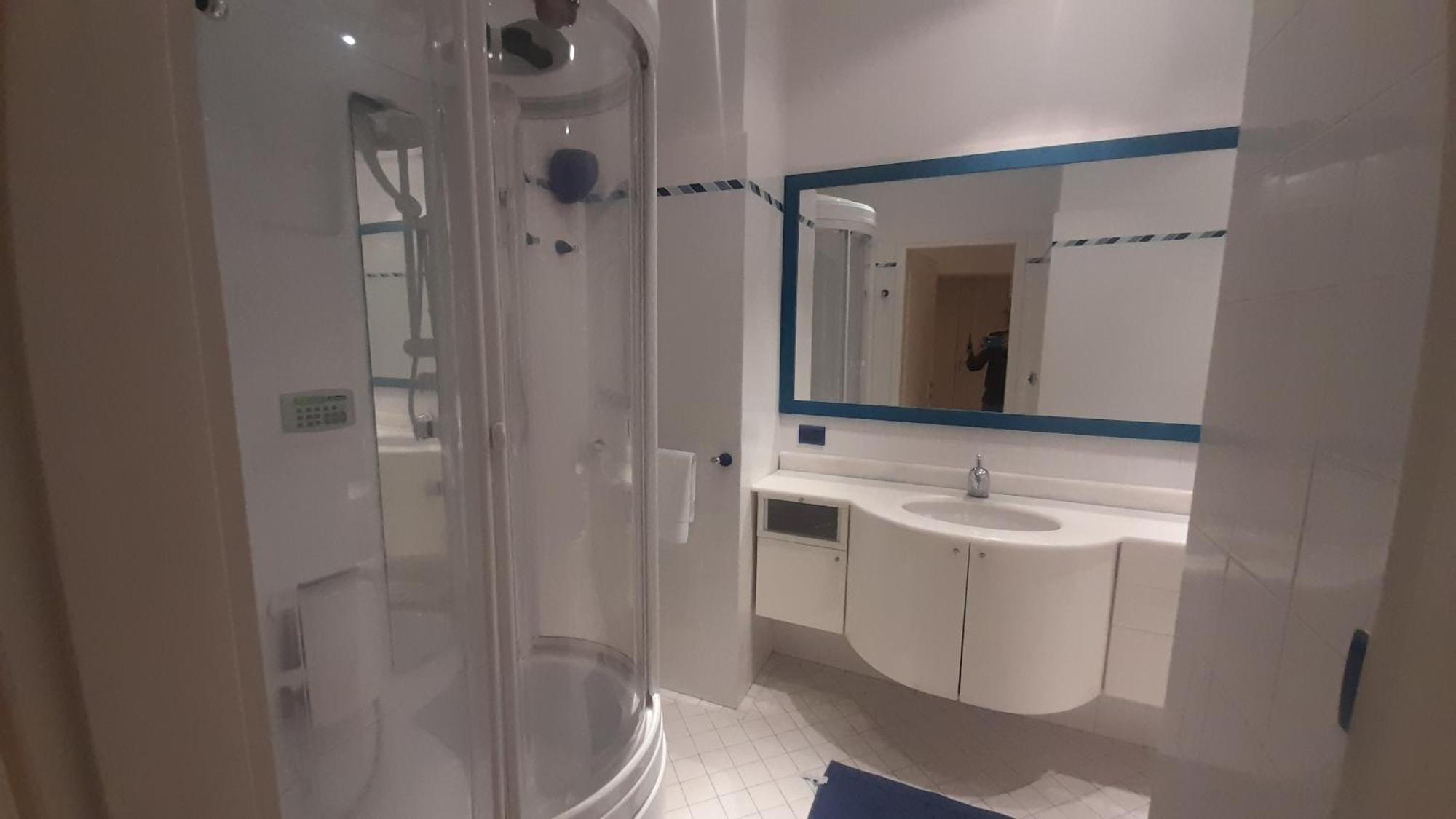 Azeglio Smart Apartment - Twa Bologna Eksteriør bilde